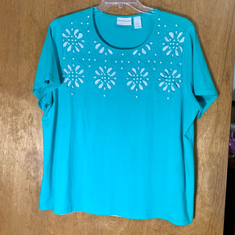 Women’s top